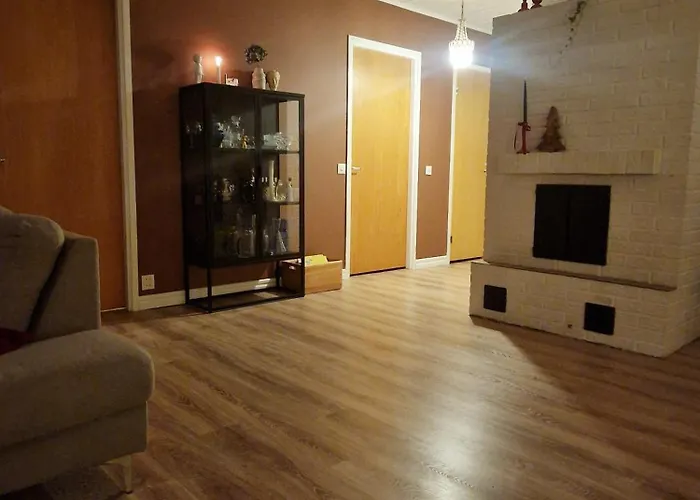 Villa Drive & Arctic With Car, Sauna And Hot Tube *